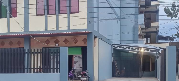 加鲁特Urbanview玛哈拉尼酒店(Urbanview Hotel Maharani Garut)图片