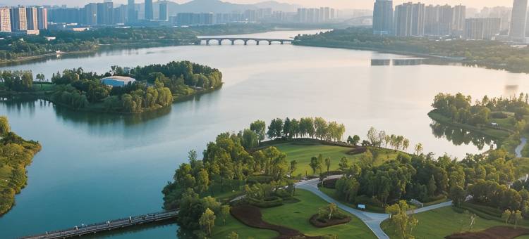捌间房·湖光逸舍(成都东安湖公园店)图片