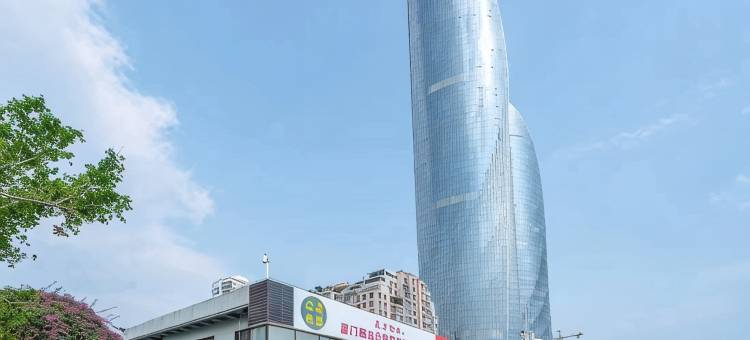 山海·一线海景度假公寓(厦门大学双子塔店)图片