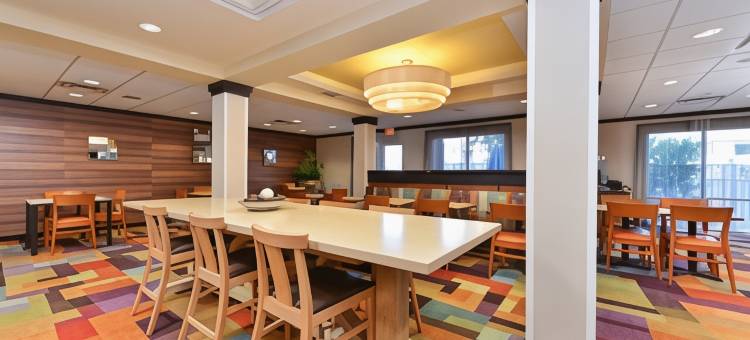 金斯兰万枫酒店及套房(Fairfield by Marriott Inn & Suites Kingsland)图片