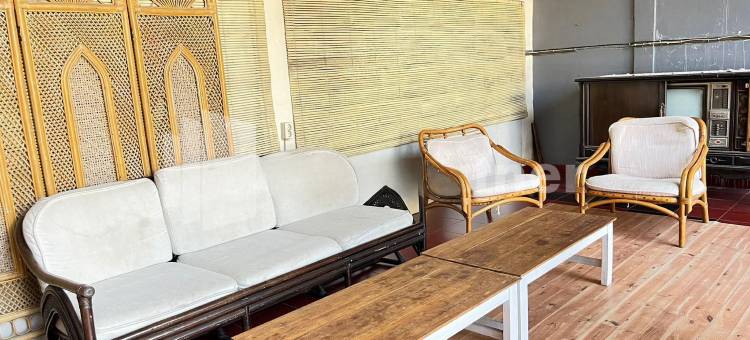 莱斯特因霍姆斯泰蒙加利米特拉瑞德多兹(OYO 94370 Lestinn Homestay Monjali)图片