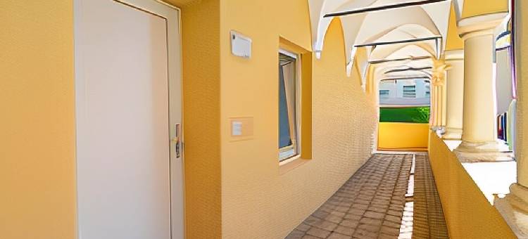 利梅霍姆维拉凯恩教堂广场(Limehome Villach Kirchenplatz)图片