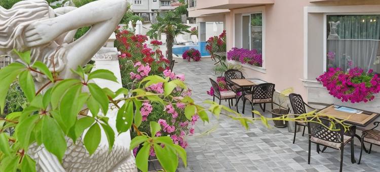 塞雷纳皇宫家庭酒店(Sirena Palace Family Hotel)图片