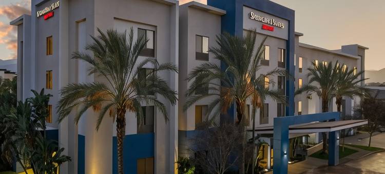 柯罗纳河畔SpringHill 酒店(SpringHill Suites Corona Riverside)图片