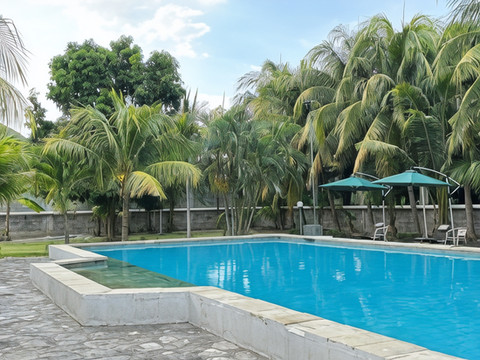 马里纳默克天堂度假村