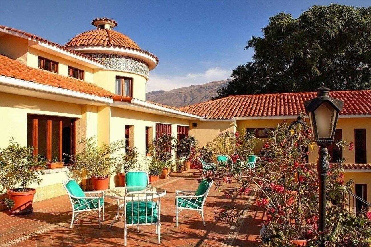 Hotel Aranjuez Cochabamba Over view