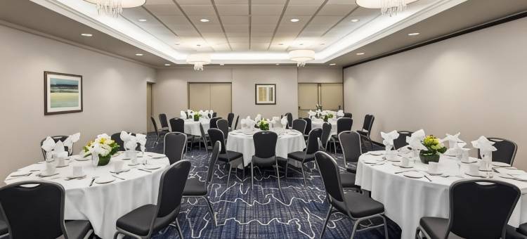 Holiday Inn Express 温哥华铁道镇(伯纳比)(Holiday Inn Express Vancouver-Metrotown (Burnaby))图片