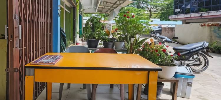 O洛拉酒店宾馆-近Oleh Oleh市场(Hotel O Penginapan LorraNearPasar Oleh Oleh)图片