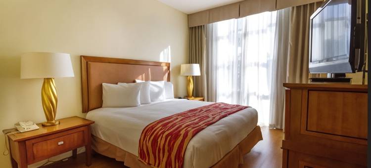 南迈阿密-科勒尔盖布尔斯罗德威旅馆(Rodeway Inn South Miami - Coral Gables)图片