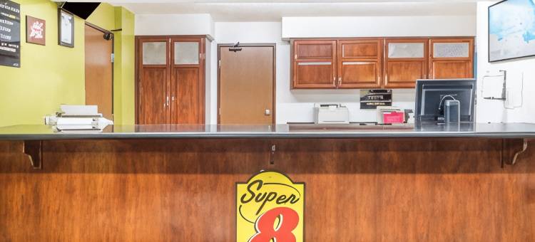 哈灵根速8酒店(Super 8 by Wyndham Harlingen TX)图片