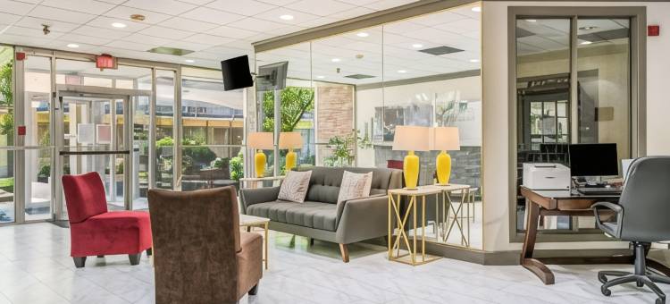 品质套房酒店(Quality Inn & Suites)图片