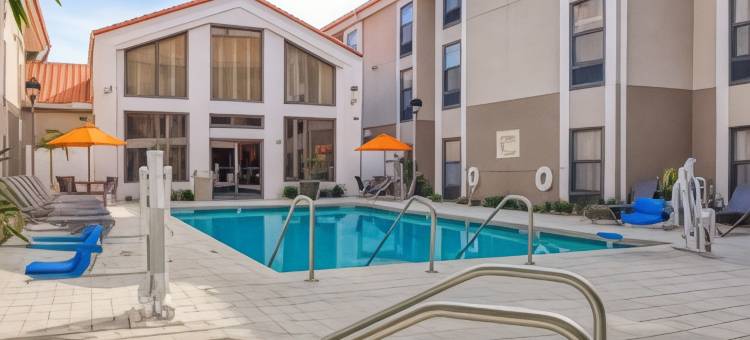 奥兰多东UCF区希尔顿欢朋酒店及套房(Hampton Inn & Suites Orlando/East UCF Area)图片