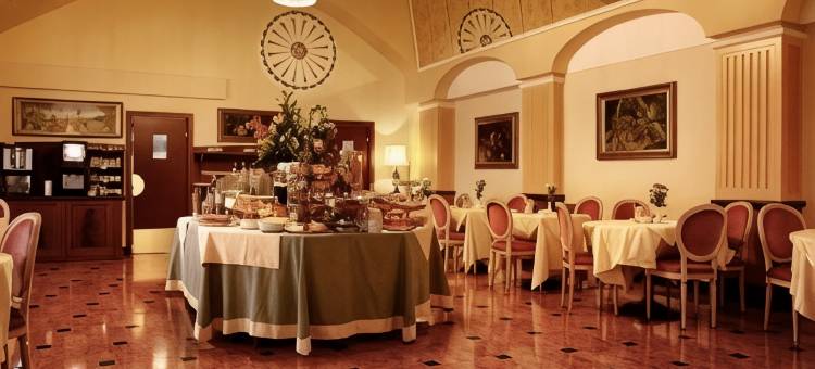 圣巴巴拉酒店(Santa Barbara Hotel)图片