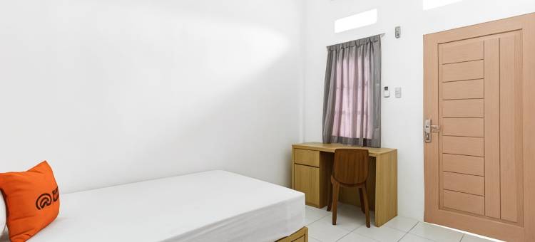 库尔科斯特酒店-近直葛美丽的普旺巴旅游区(KoolKost near Wisata Purwahamba Indah Tegal)图片