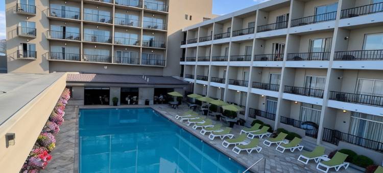 卡普里海岸酒店(Coast Capri Hotel)图片