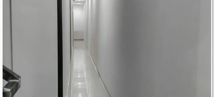 红门酒店@MERR龙骨特古农阿尼亚街(RedDoorz at Merr Rungkut Jl Gunung Anyar)图片