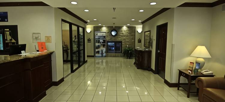 皇冠角高尔夫俱乐部酒店，贝斯特韦斯特品质精选系列(Crown Pointe Lodge, BW Signature Collection)图片