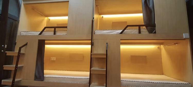 珊瑚海青年旅舍(碧湖万达广场店)图片