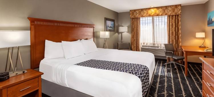 温哥华拉昆塔温德姆套房酒店(La Quinta Inn & Suites by Wyndham Vancouver)图片