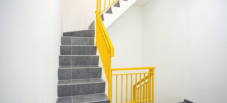 红门PLUS酒店-达挠桑特乌塔拉(RedDoorz Plus @ Danau Sunter Utara)图片