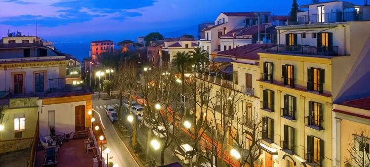 苏伦多别墅酒店(Hotel Villa di Sorrento)图片