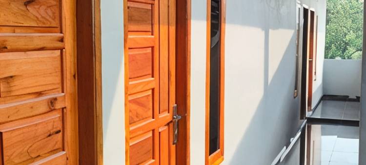 Zero Kost H.Bustomi图片