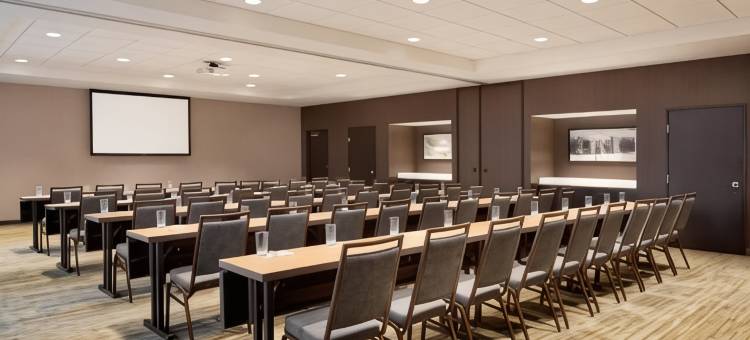 波士顿戴德姆/韦斯特伍德万怡酒店(Courtyard Boston Dedham/Westwood)图片