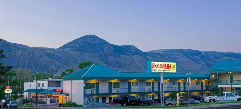 斯科特酒店及餐厅(Scott's Inn & Suites)图片