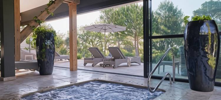 瑟拉克盘石城堡酒店(Château St Pierre de Serjac)图片