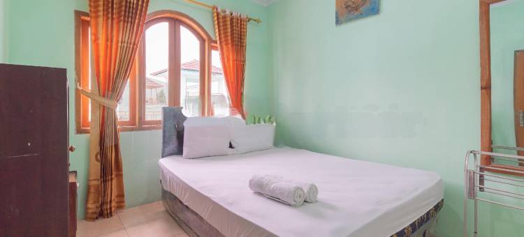 OYO 3879萨里茵坦别墅(Villa Sari Intan Ciater RedPartner)图片