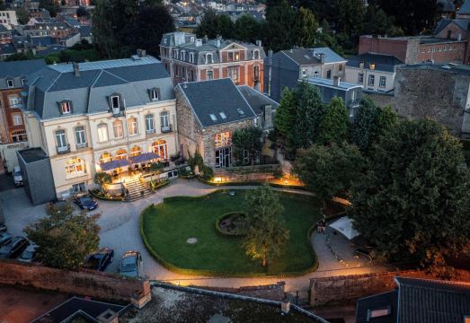 La Villa des Fleurs Hotel Overview