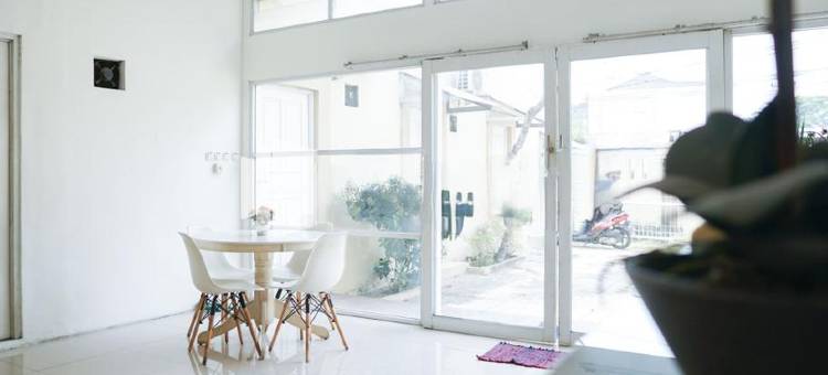 红色伙伴卡拉瓦奇埃尔迪亚伊斯兰酒店(El Dhiya Syariah)图片