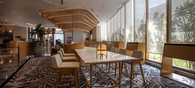 海德拉巴机场诺富特酒店(Novotel Hyderabad Airport)图片