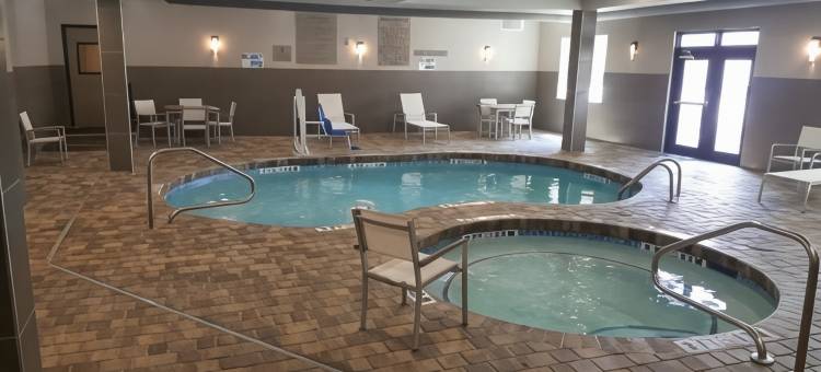 丽笙乡村套房酒店-乔治亚洲萨凡纳中城(Country Inn & Suites by Radisson, Savannah Midtown, GA)图片