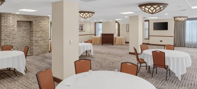 密尔沃基市中心希尔顿花园酒店(Hilton Garden Inn Milwaukee Downtown)图片