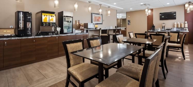 弗格斯贝斯特韦斯特优质酒店(Best Western Plus Fergus Hotel)图片