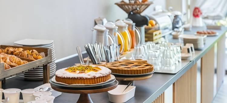 阿斯顿酒店(Aston Hotel)图片