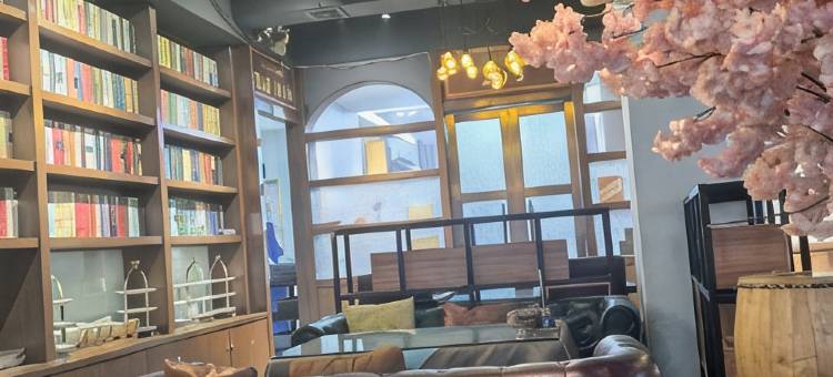 兴湖美辰酒店(海口骑楼老街店)图片