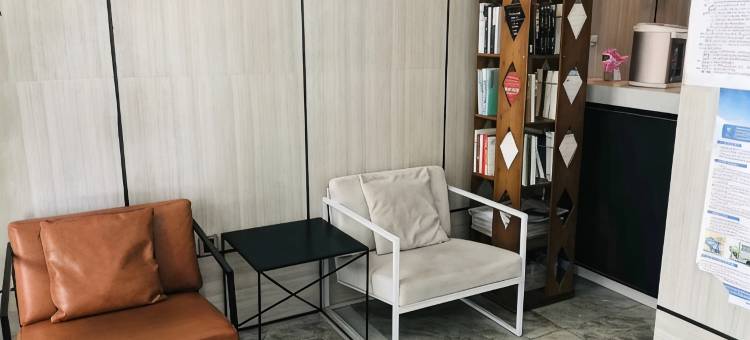 IU酒店(乌鲁木齐铁路局地铁站店)图片