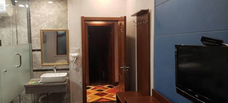 方正新宿爱宾馆图片