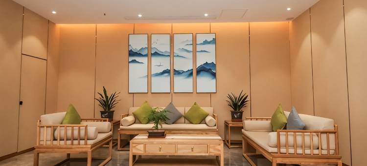 仟那云漫酒店(郑州中心医院五一公园地铁站店)图片