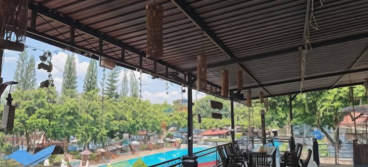 欧瓦布恩小屋(Hotel Owabong Purbalingga)图片