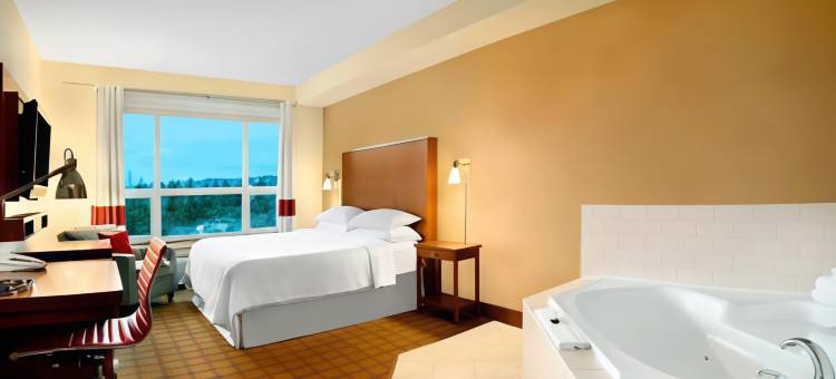 维多利亚门户福朋喜来登酒店(Four Points by Sheraton Victoria Gateway)图片