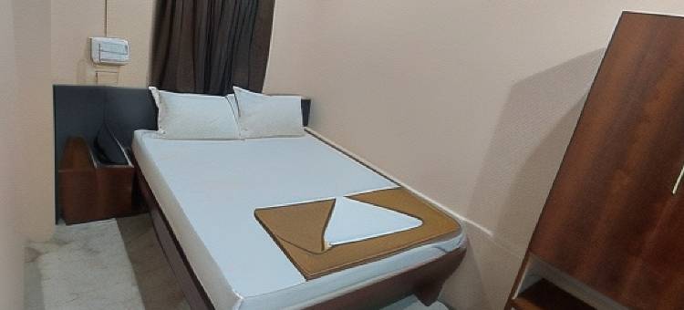 依伦斯城市精简旅馆(Iroomz City Lite Lodge)图片