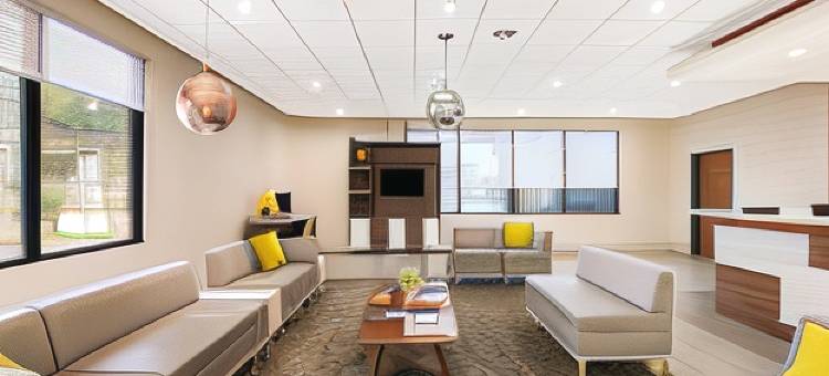 布朗斯维尔假日酒店(Holiday Inn Brownsville)图片