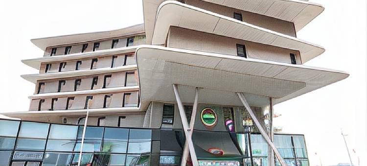 维也纳新村B&B酒店(B&B HOTEL Wiener Neudorf)图片