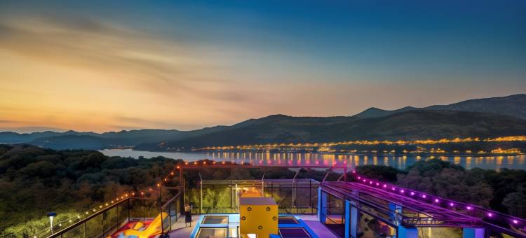 瓦拉马尔蒂雷纳酒店(Valamar Tirena Hotel)图片