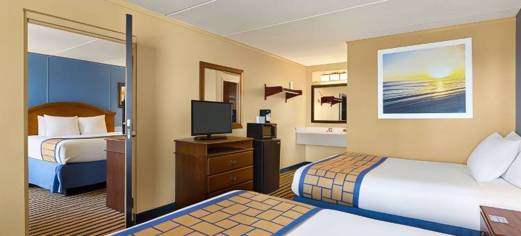 费耶特维尔西北堡布拉格地区戴斯酒店(Days Inn & Suites by Wyndham Fort Bragg/Cross Creek Mall)图片