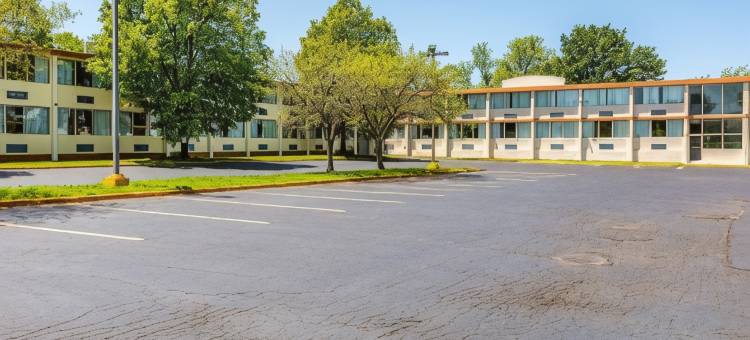 美国最佳价值旅馆 弗雷多尼亚 纽约(Americas Best Value Inn Fredonia NY)图片