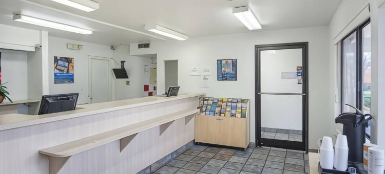 维珍尼亚弗雷德里克斯堡 - 北 6 号汽车旅馆(Motel 6 Fredericksburg, VA - North)图片